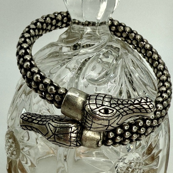 Vintage Silver-Tone Double Alligator Head Bracelet Bead Coil w Rhinestone Eyes - Picture 9 of 17